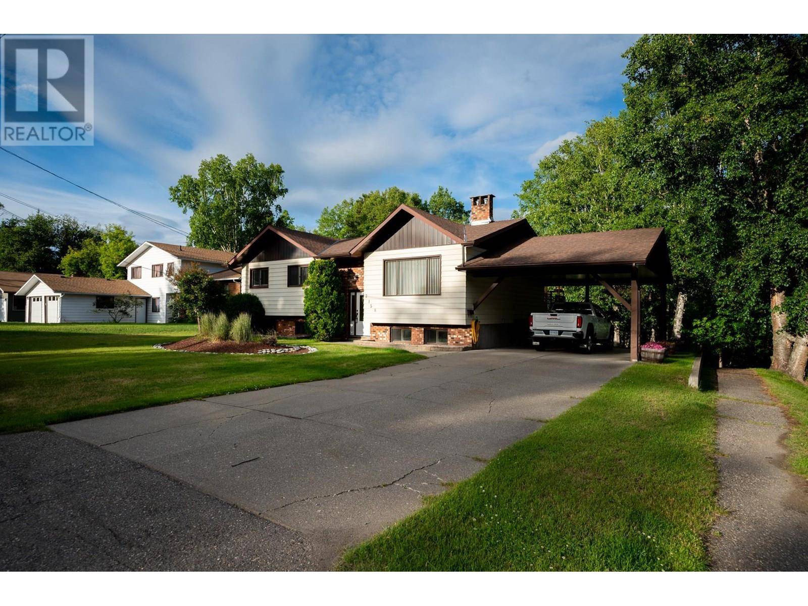 Prince George, BC V2K3R6,3158 WALLACE CRESCENT