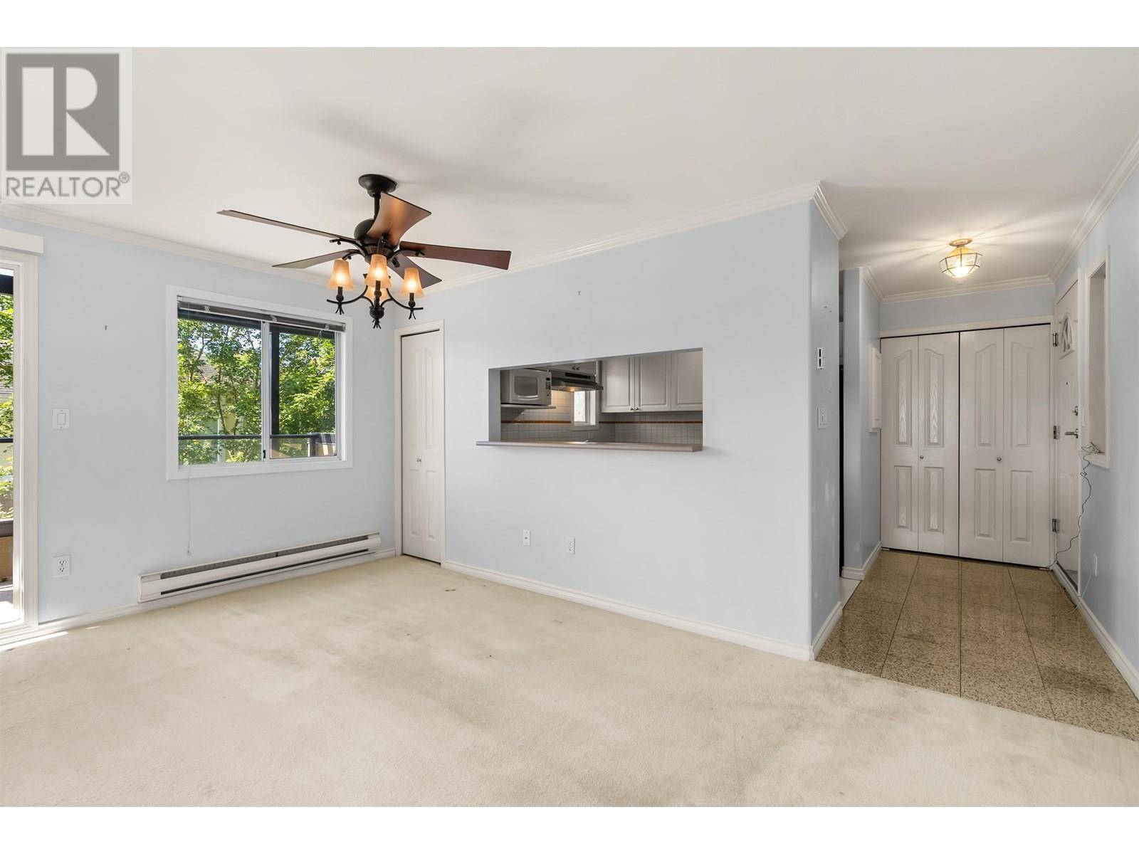Delta, BC V4L2A7,1428 56 ST #405