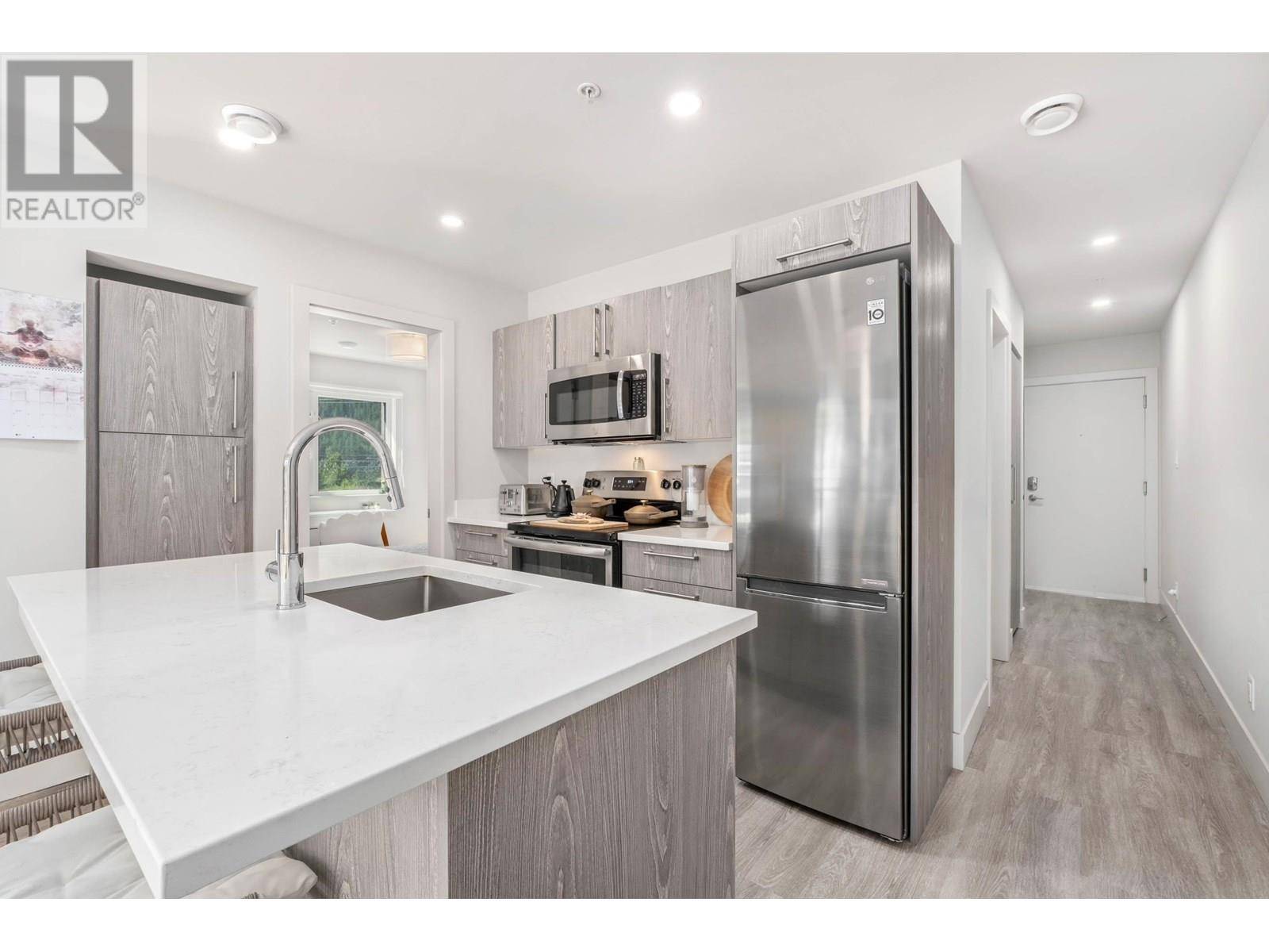 Pemberton, BC V0N2L1,7350 CRABAPPLE CT #113