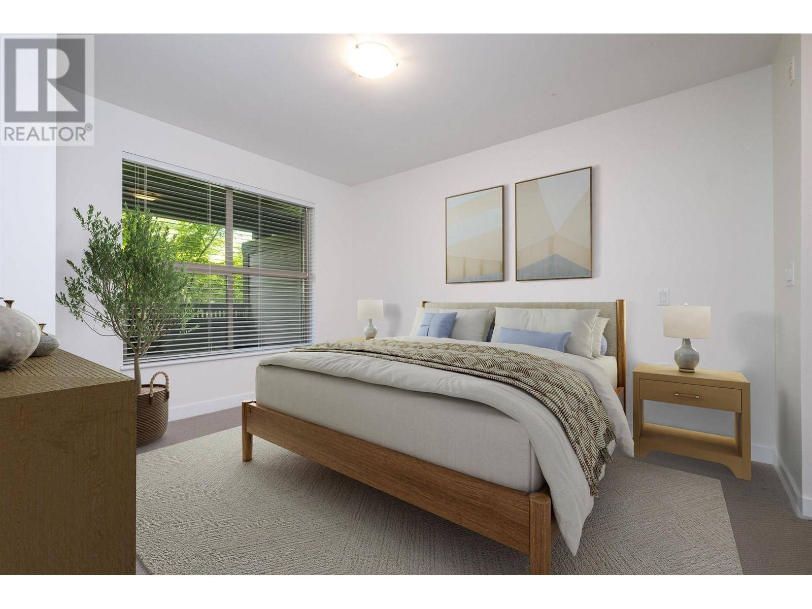 North Vancouver, BC V7L0A8,1468 ST. ANDREWS AVE #207