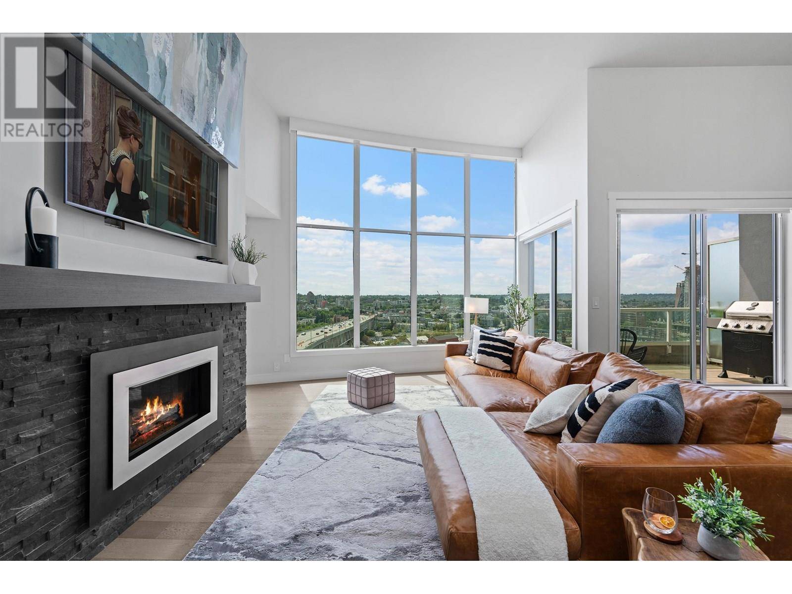 Vancouver, BC V6Z2N1,1500 HOWE ST #2403