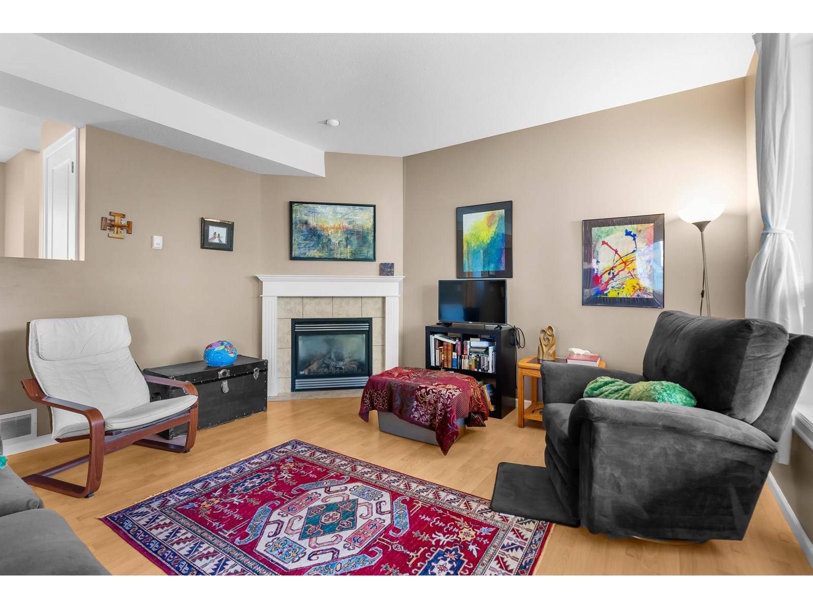 Hope, BC V0X1L1,65887 PARK AVENUE|Kawkawa Lake