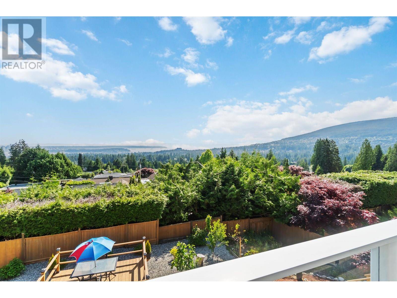 North Vancouver, BC V7R2L7,637 ALPINE COURT