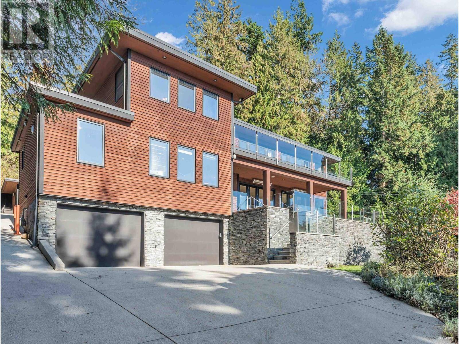 West Vancouver, BC V7W1G5,4742 CAULFEILD DRIVE