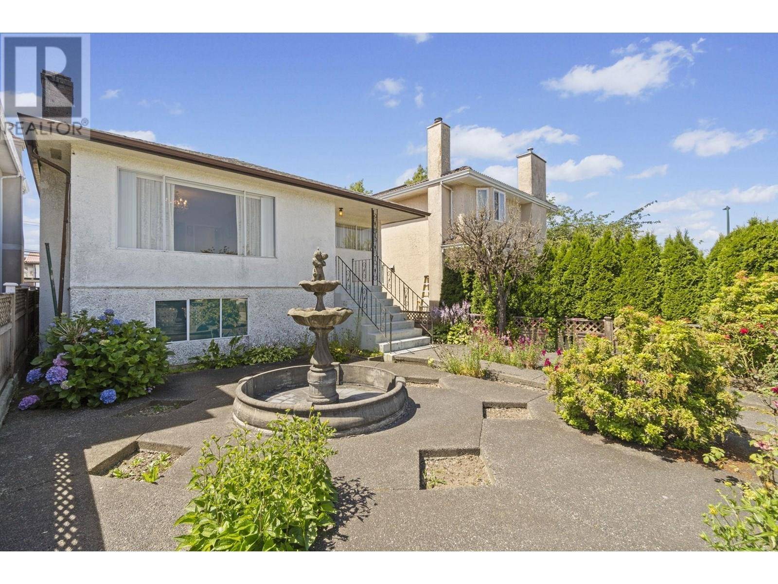Vancouver, BC V5M3V8,3421 RUPERT STREET