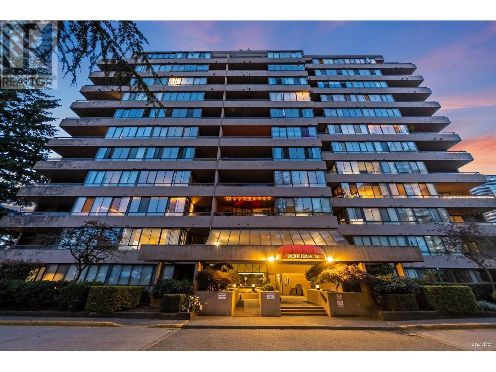 Coquitlam, BC V3K6C9,460 WESTVIEW ST #601