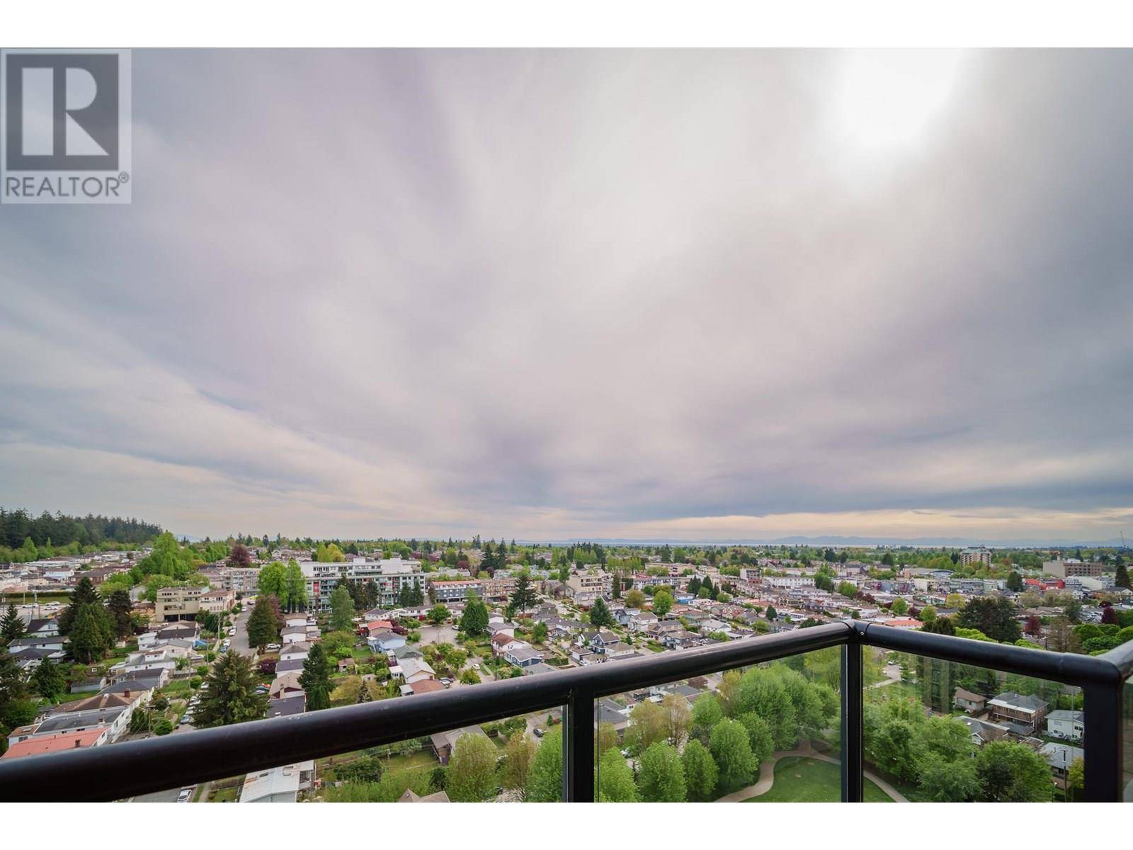 Vancouver, BC V5R6H7,5380 OBEN ST #2103