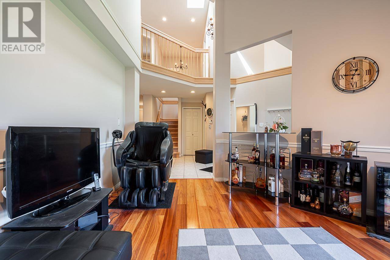 Richmond, BC V6X3R7,3628 MCKAY DRIVE