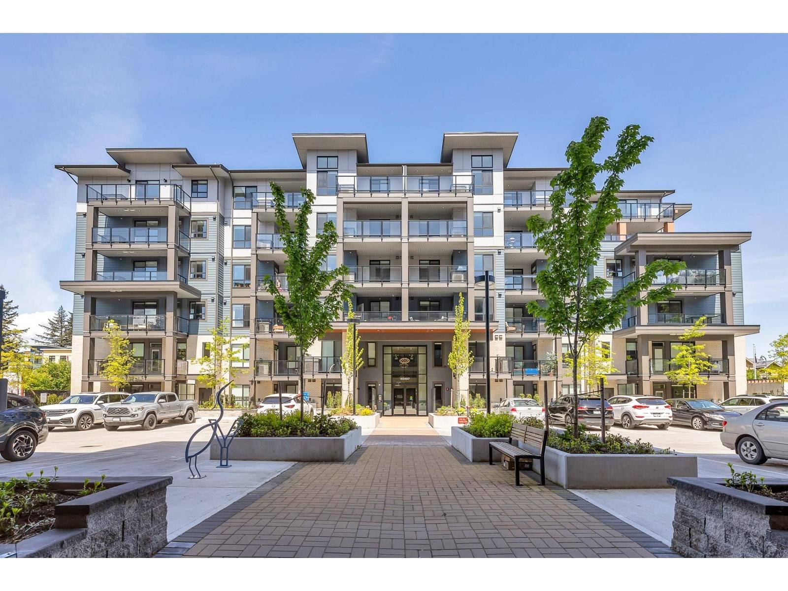 Chilliwack, BC V2R6L8,45497 CAMPUS DR #612