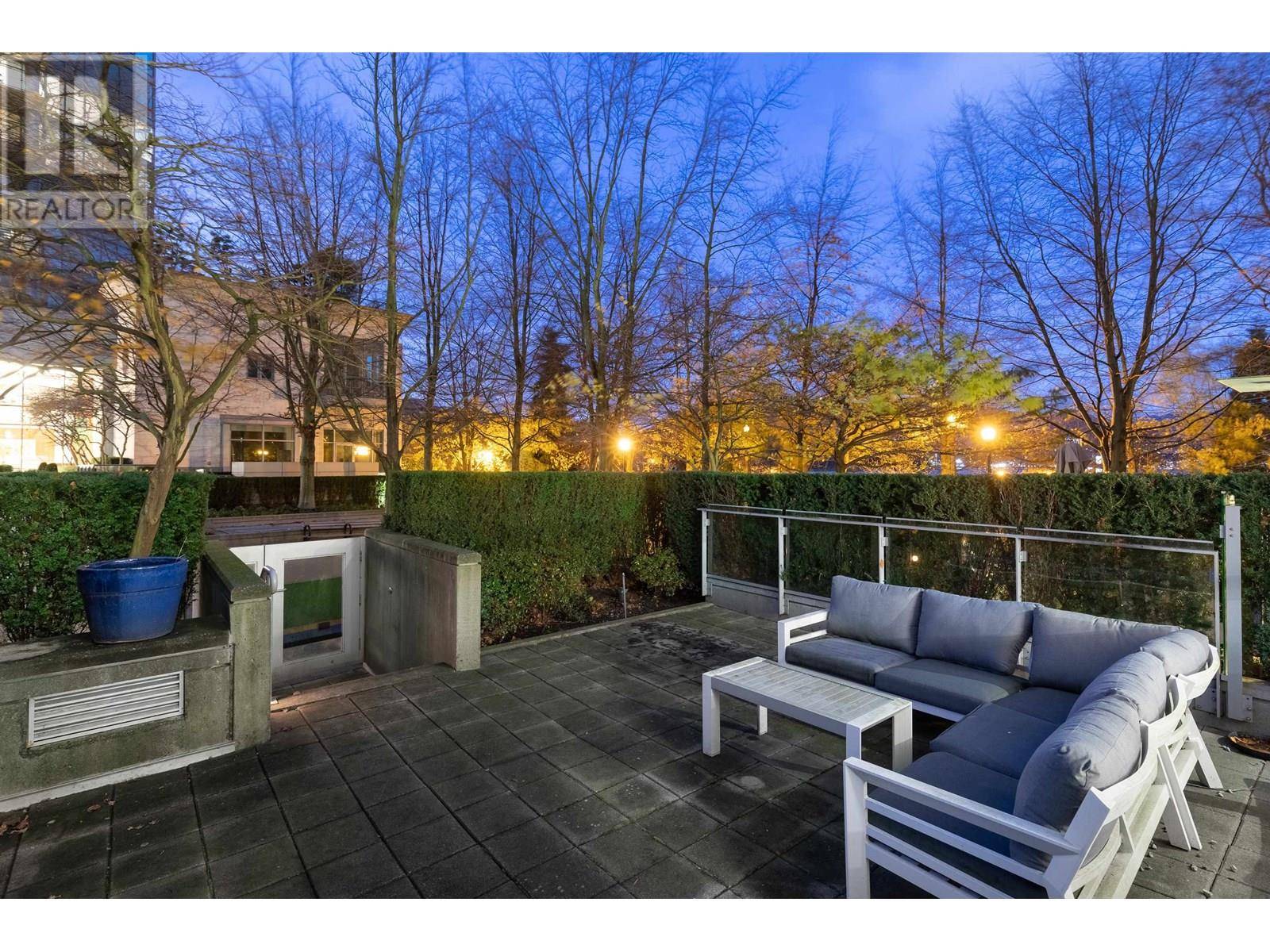 Vancouver, BC V6C3R5,1281 West CORDOVA ST #TH23