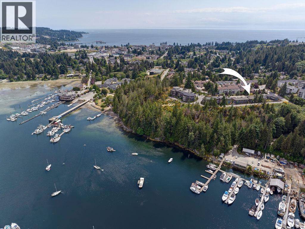 Sechelt, BC V7Z0L8,5778 MARINE WAY #6