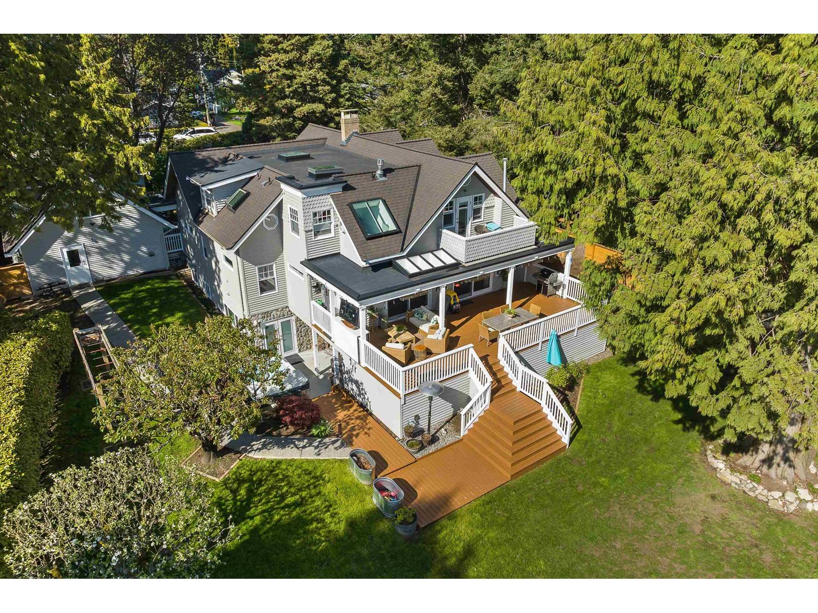 White Rock, BC V4B1A4,13892 MARINE DRIVE