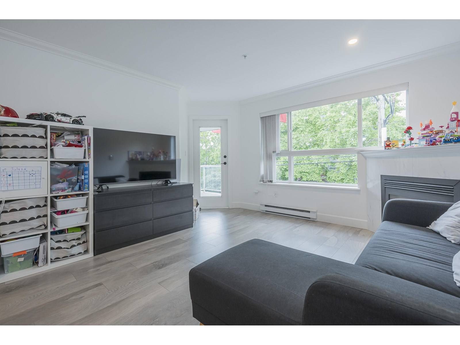 White Rock, BC V4B4G1,1588 BEST #311