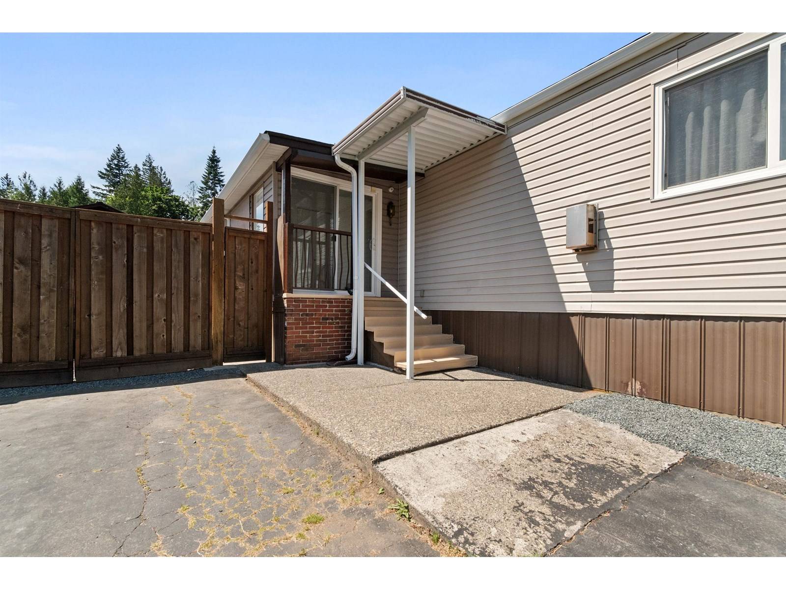 Chilliwack, BC V2R3S2,46511 CHILLIWACK LAKE RD #55