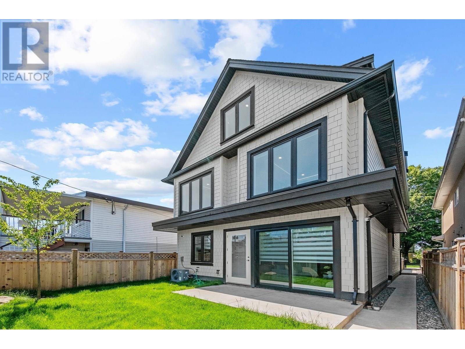 Vancouver, BC V5R3K7,4650 GOTHARD ST #2