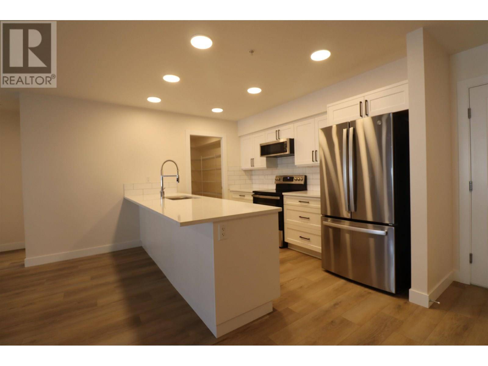 Prince George, BC V2N0J4,4278 22ND AVE #105