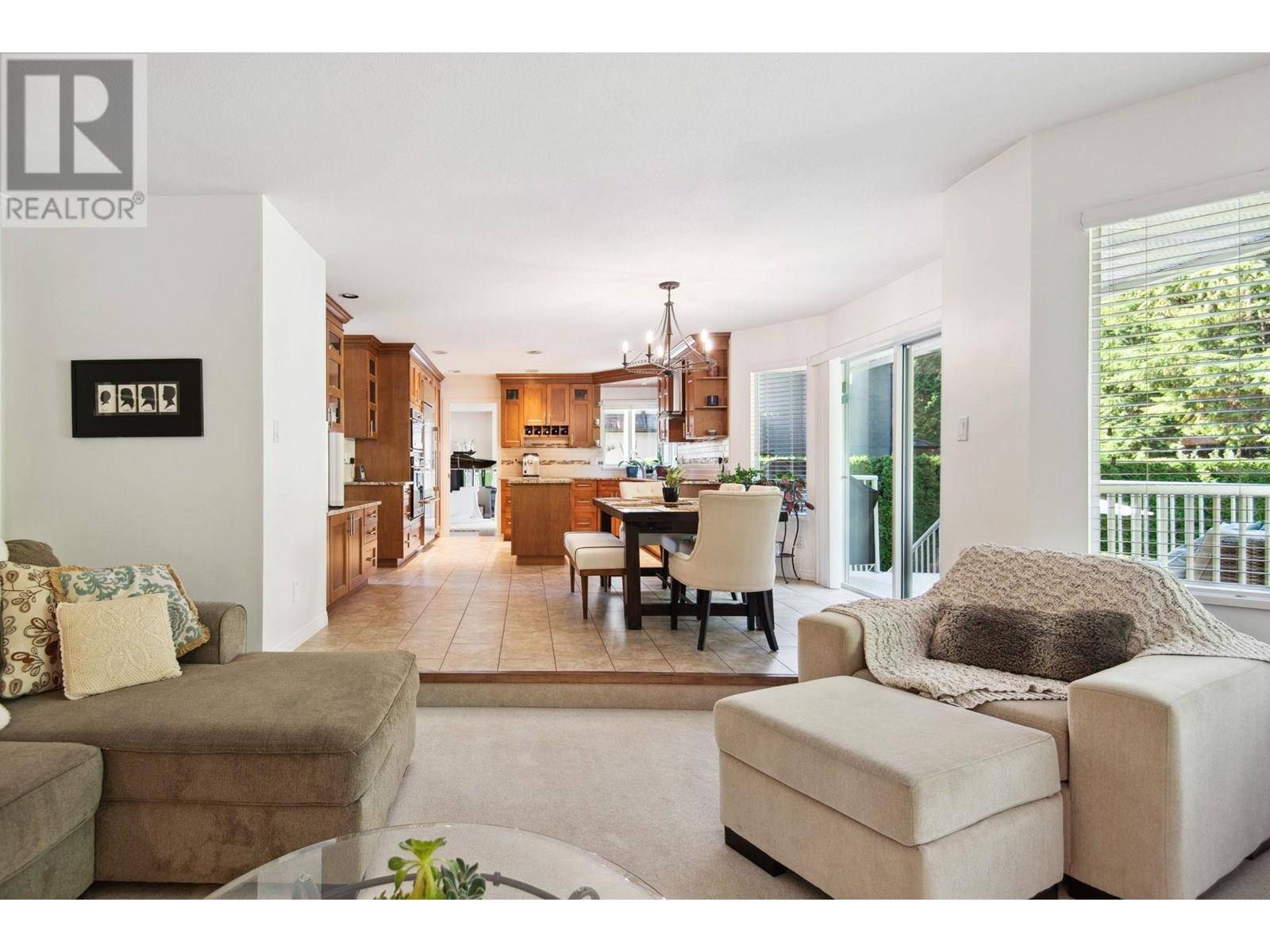 North Vancouver, BC V7J3T4,3253 KERRSTEAD PLACE