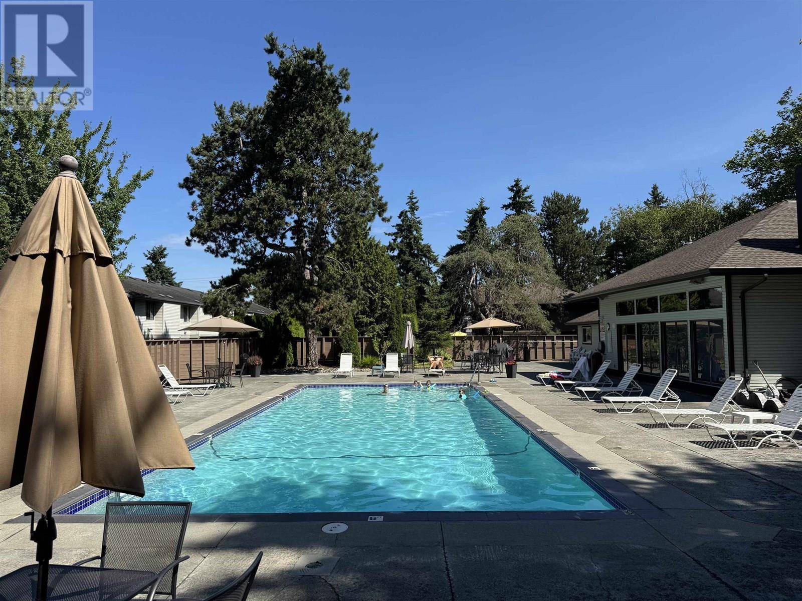Richmond, BC V7E4W2,9320 PARKSVILLE DR #210