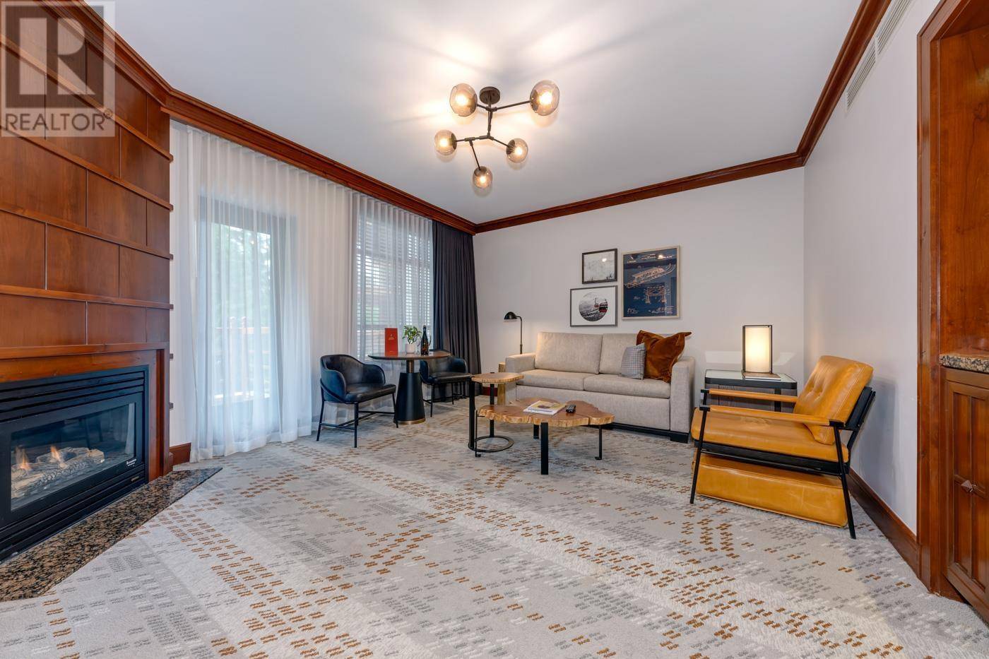 Whistler, BC V8E0Y4,4591 BLACKCOMB WAY #417