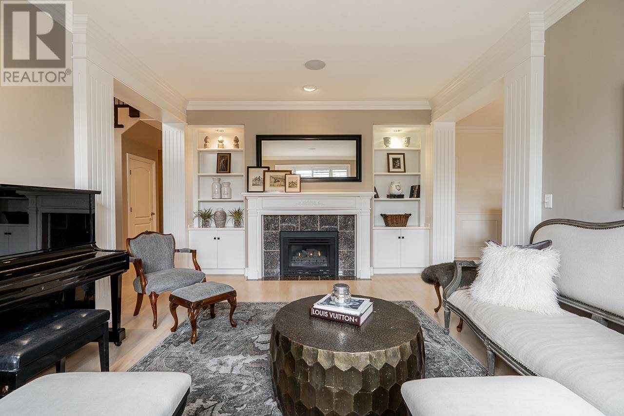 Burnaby, BC V5A3H6,3803 EPPING COURT