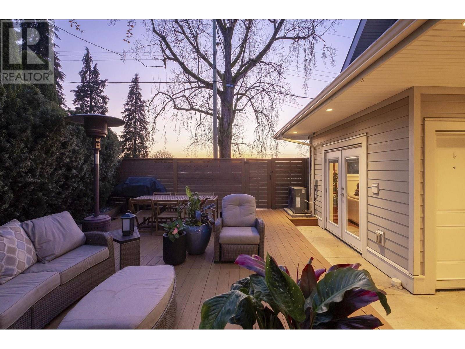 Vancouver, BC V5M4A9,3217 MATAPAN CRESCENT