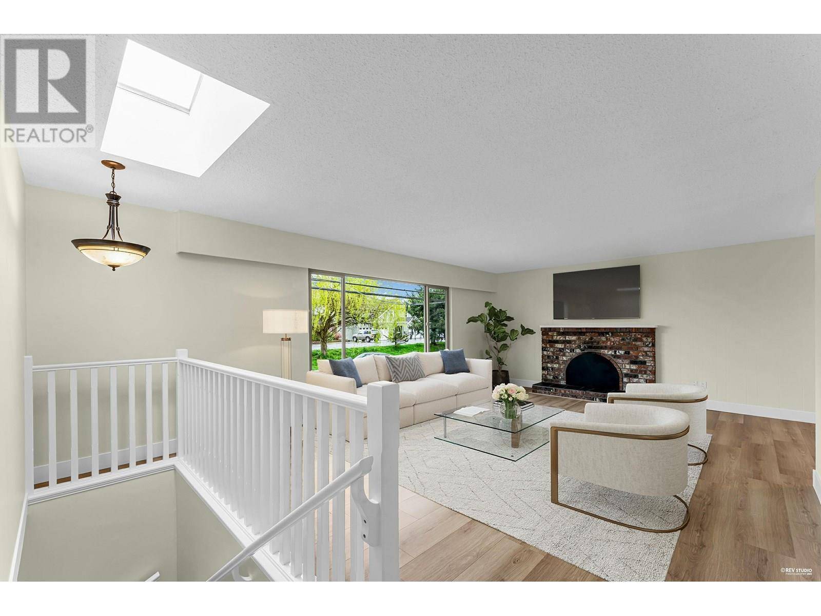 Delta, BC V4K1S1,4310 W RIVER ROAD