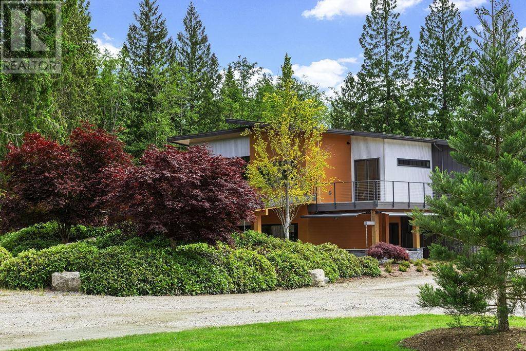 Gibsons, BC V0N1V7,1008 STEWART ROAD