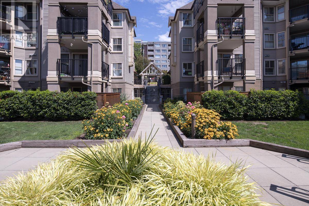 New Westminster, BC V3M4C9,214 ELEVENTH ST #502