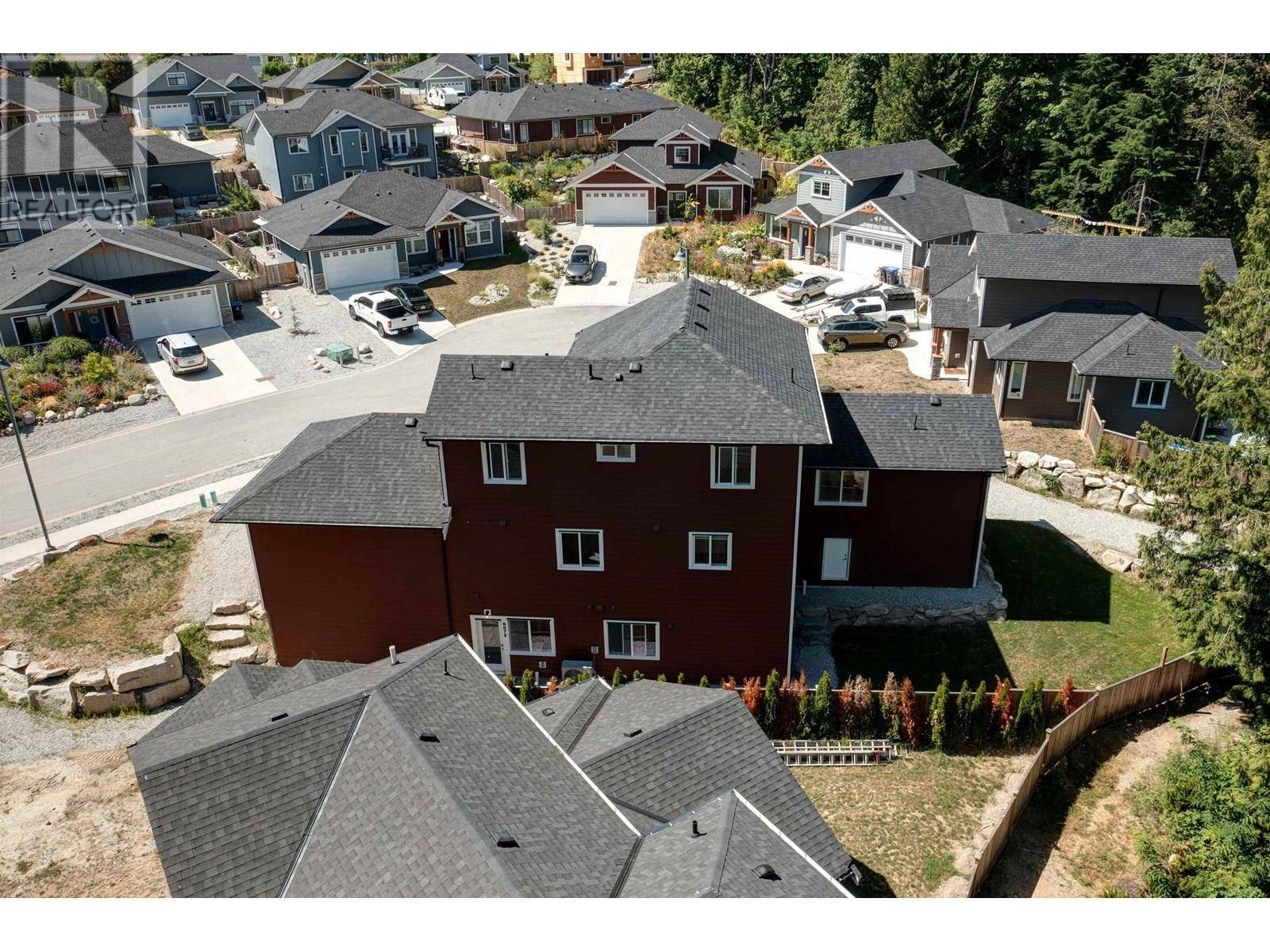 Sechelt, BC V7Z0P9,6070-6072 HEARTWOOD PLACE