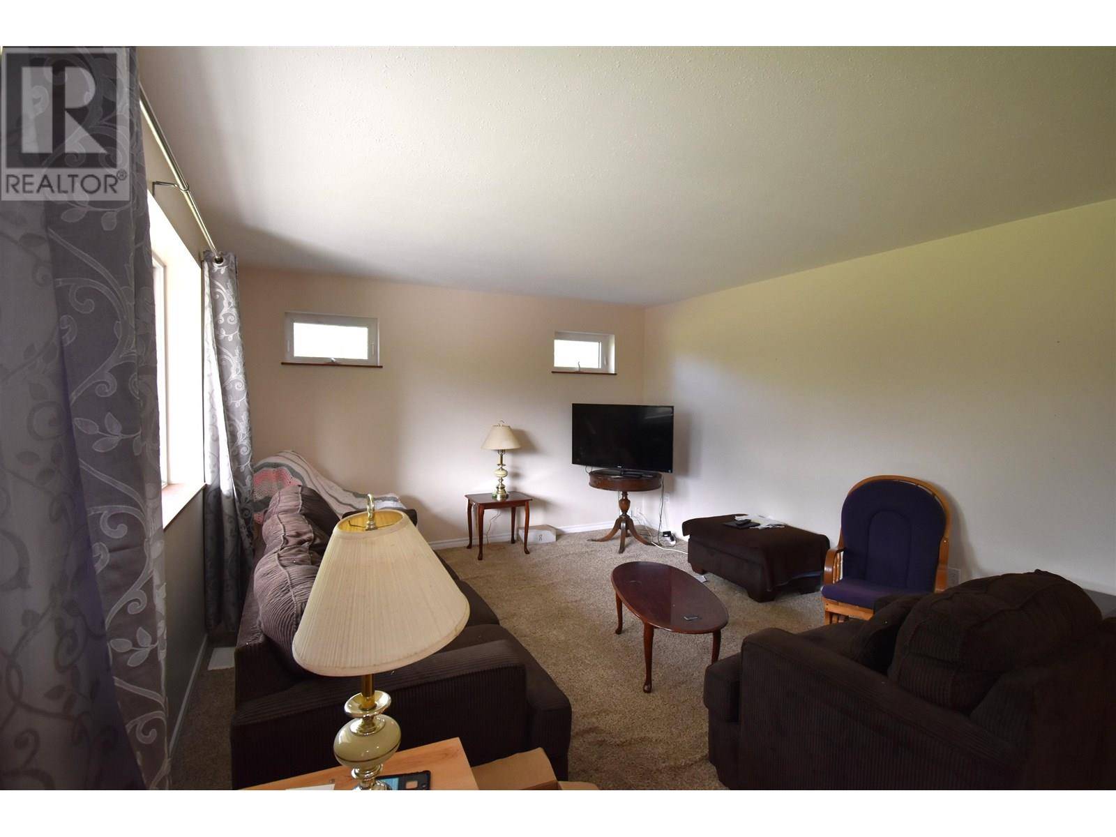 Hazelton, BC V0J1Y1,4815 STRATHERN ROAD