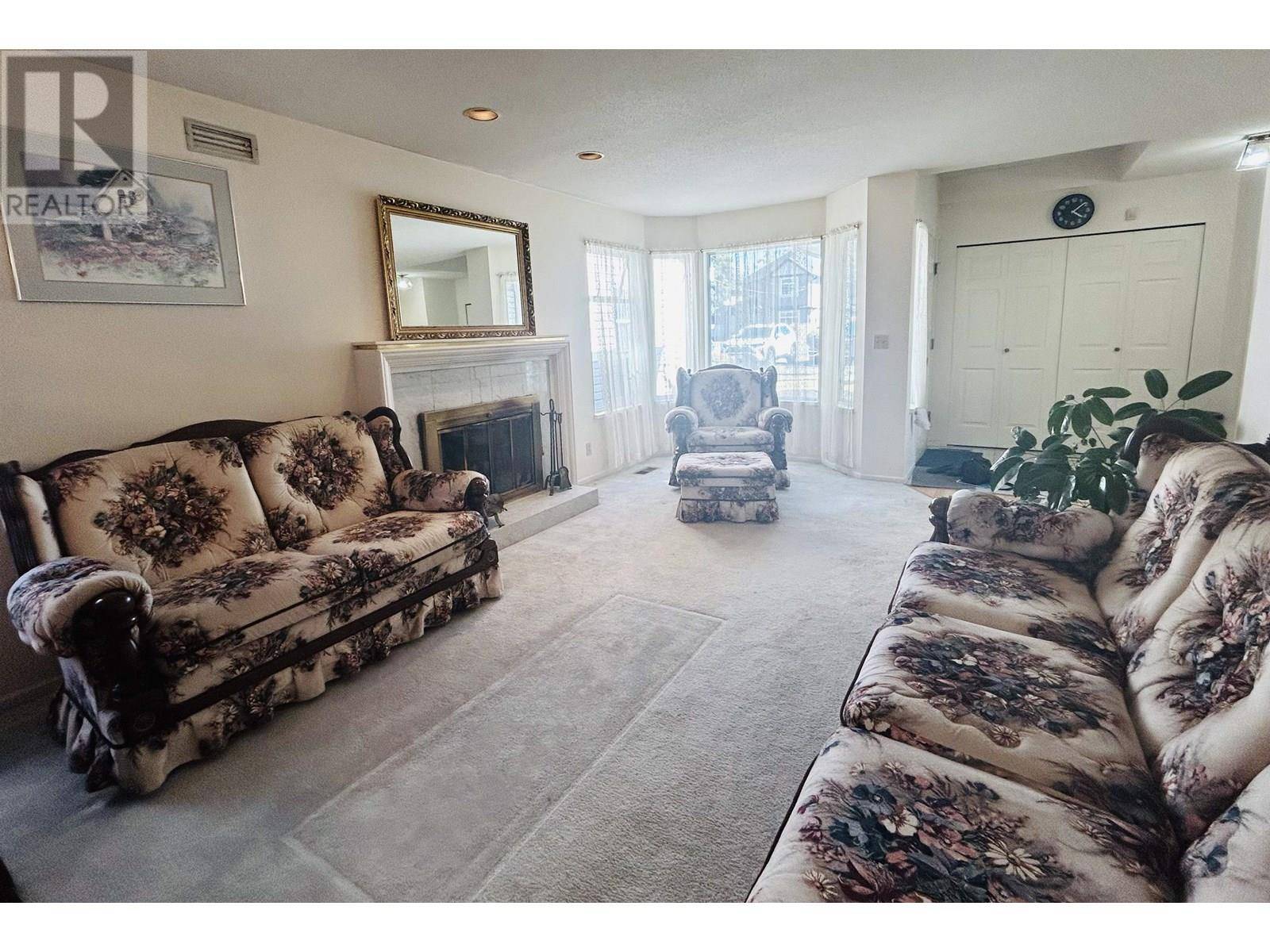 Richmond, BC V7E2Y1,3775 BROADWAY STREET