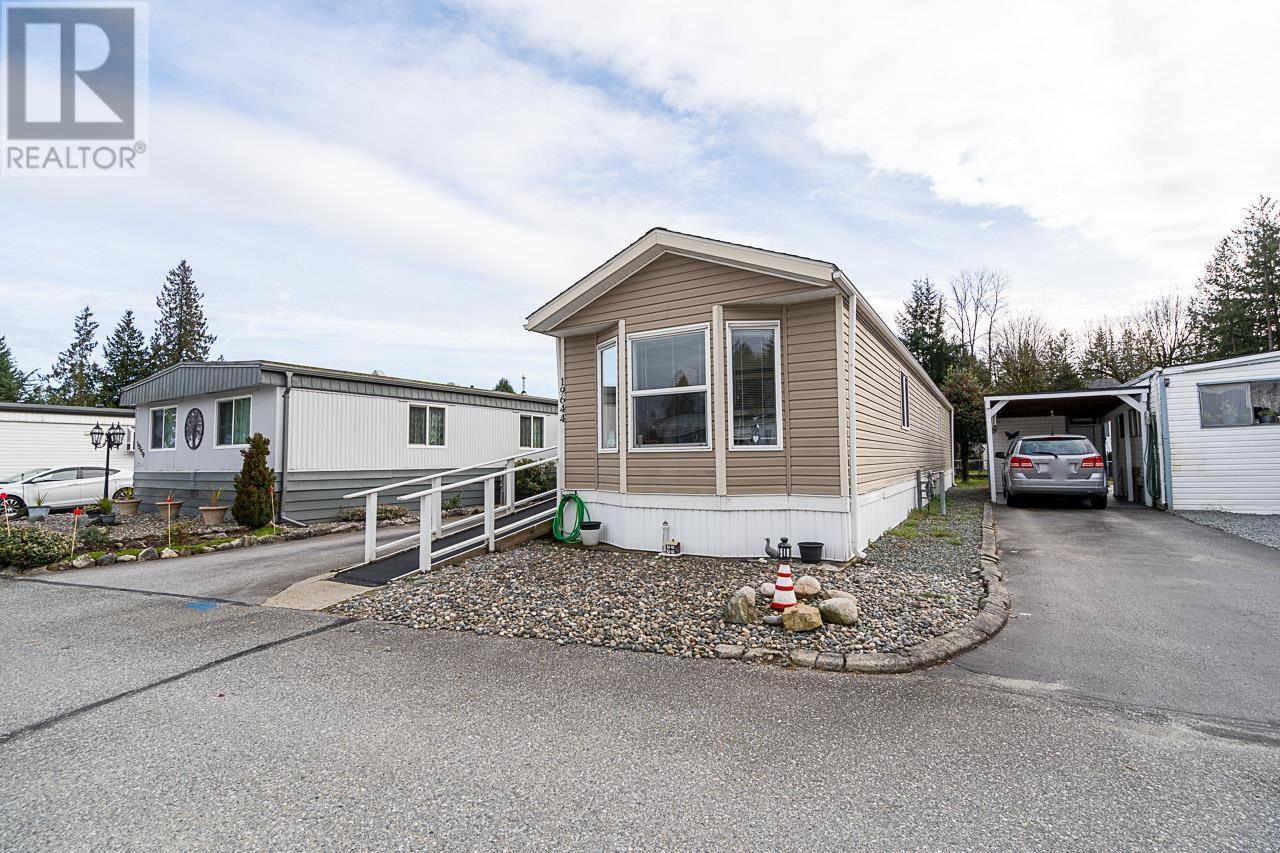 Pitt Meadows, BC V3Y1Z3,19644 PLANETREE LN #90