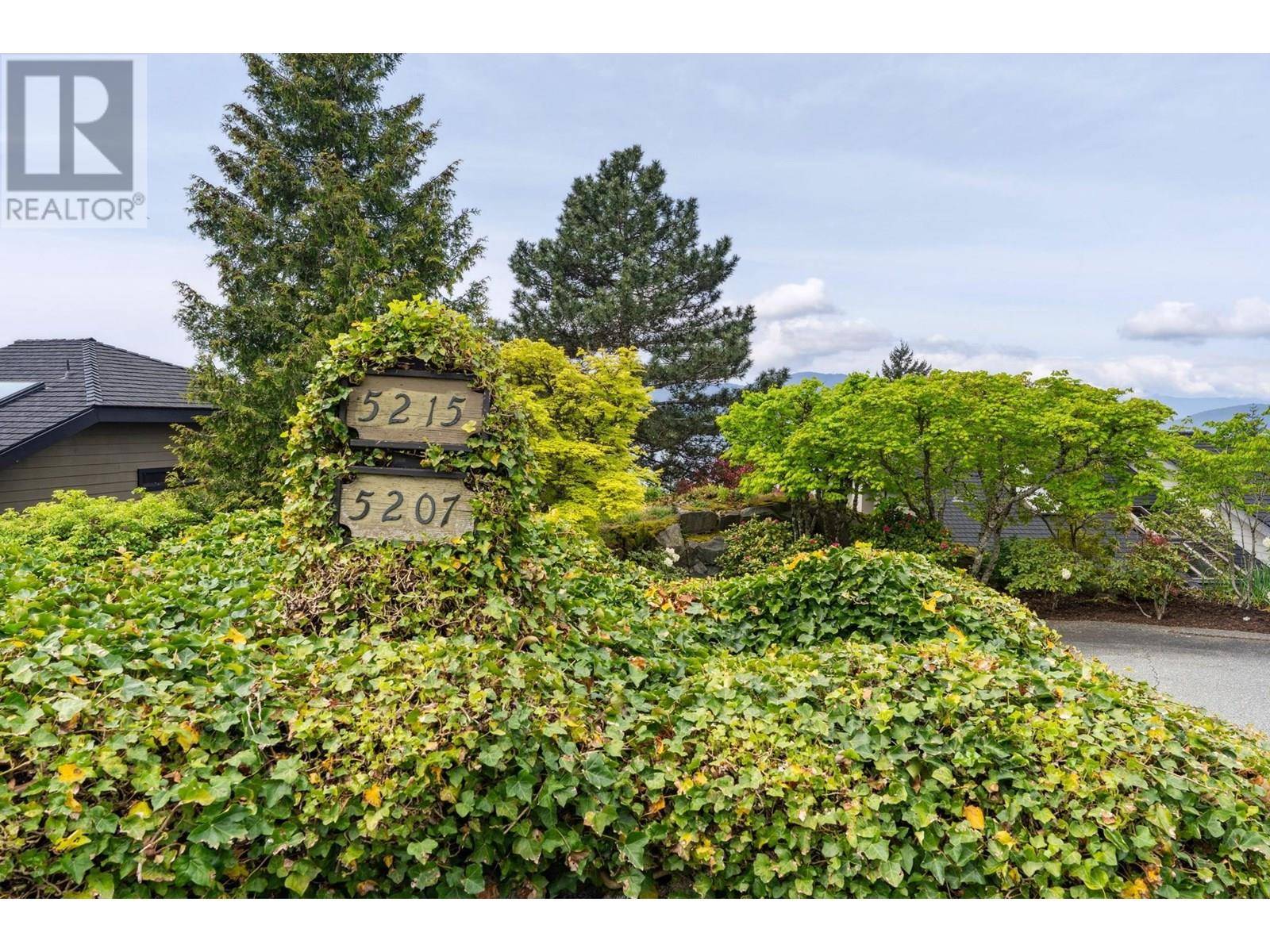 West Vancouver, BC V7W2Z7,5207 ASPEN DRIVE