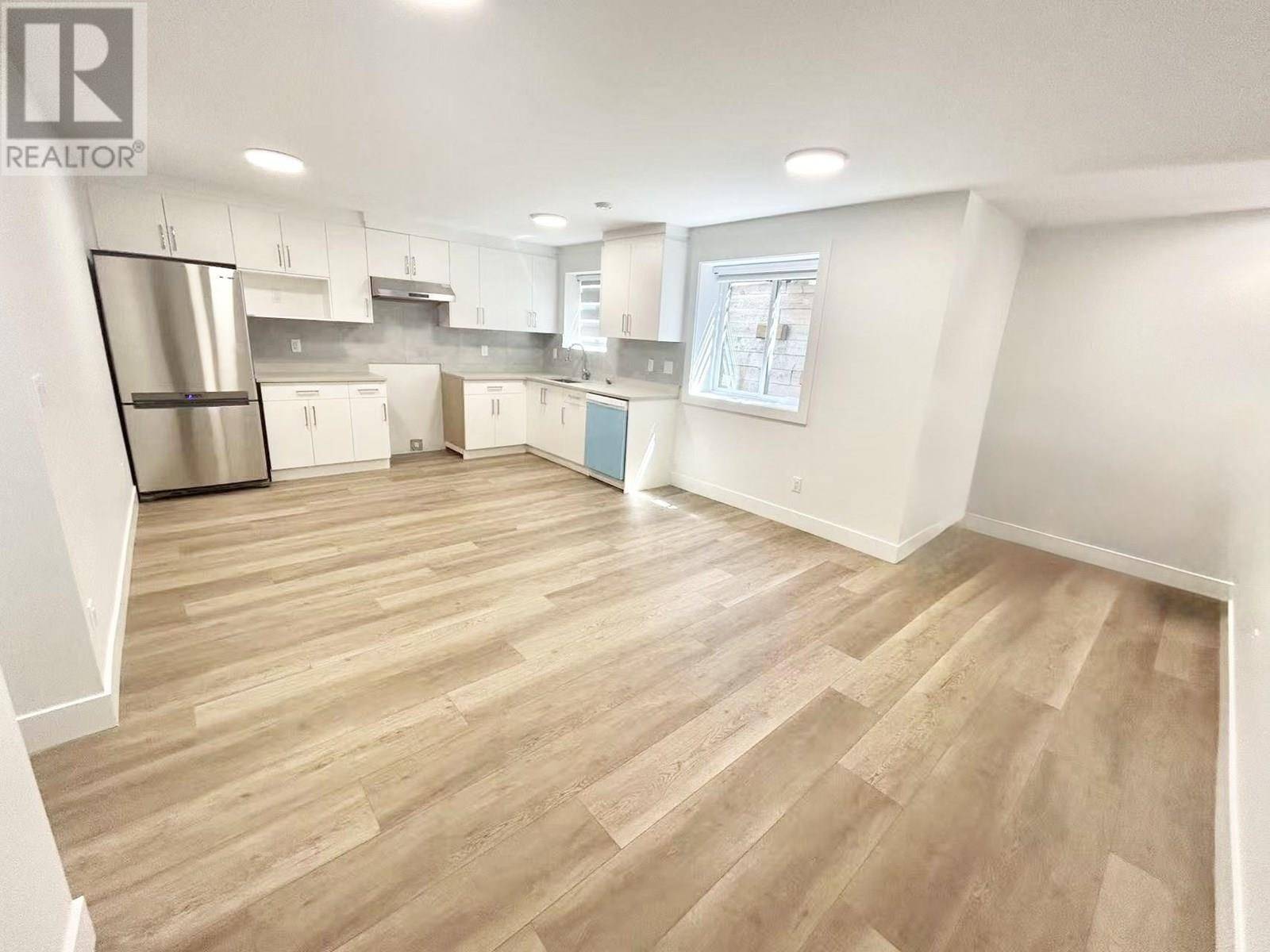 Delta, BC V4M1L5,5232 6 AVENUE