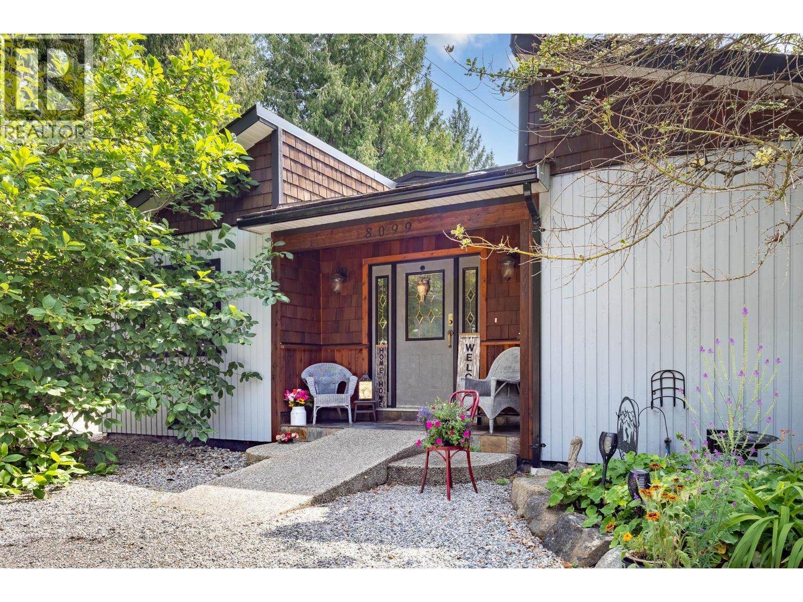 Halfmoon Bay, BC V7Z1A8,8099 NORTHWOOD ROAD