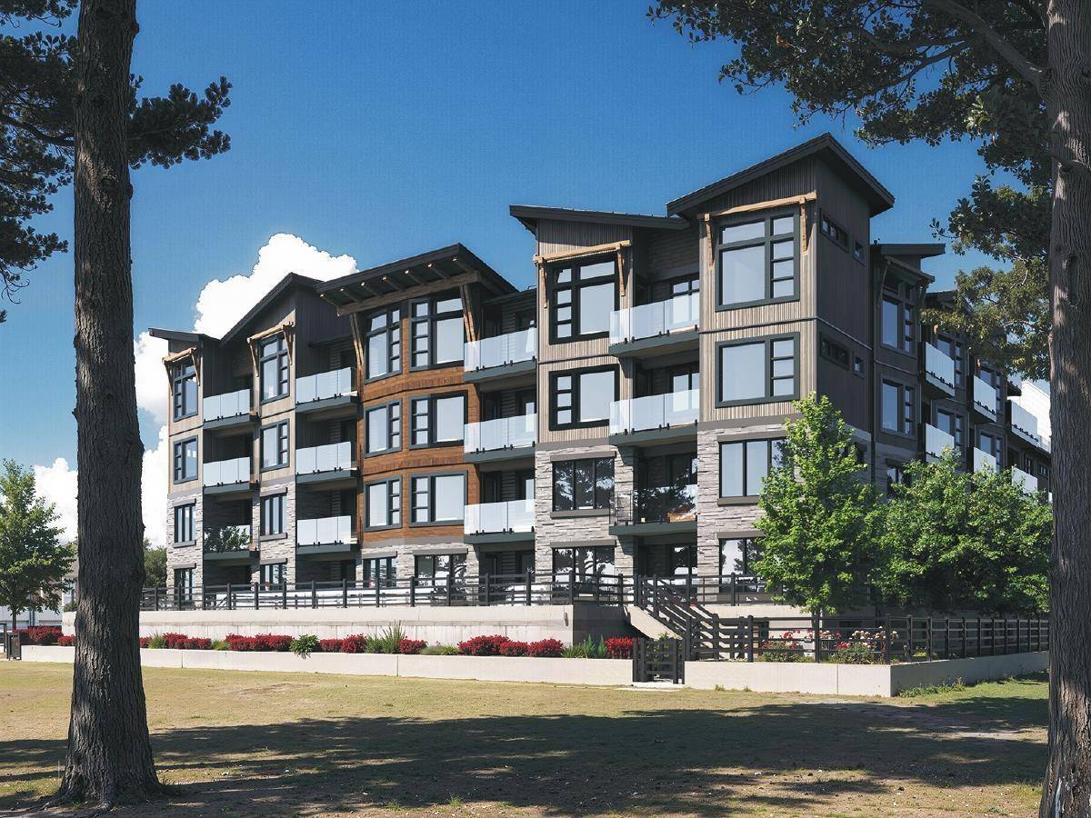 Harrison Hot Springs, BC V0K1K0,555 LILLOOET AVE #208