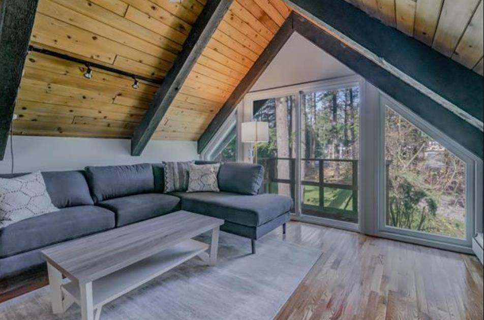 Langley, BC V2Z1X3,20264 27 AVENUE