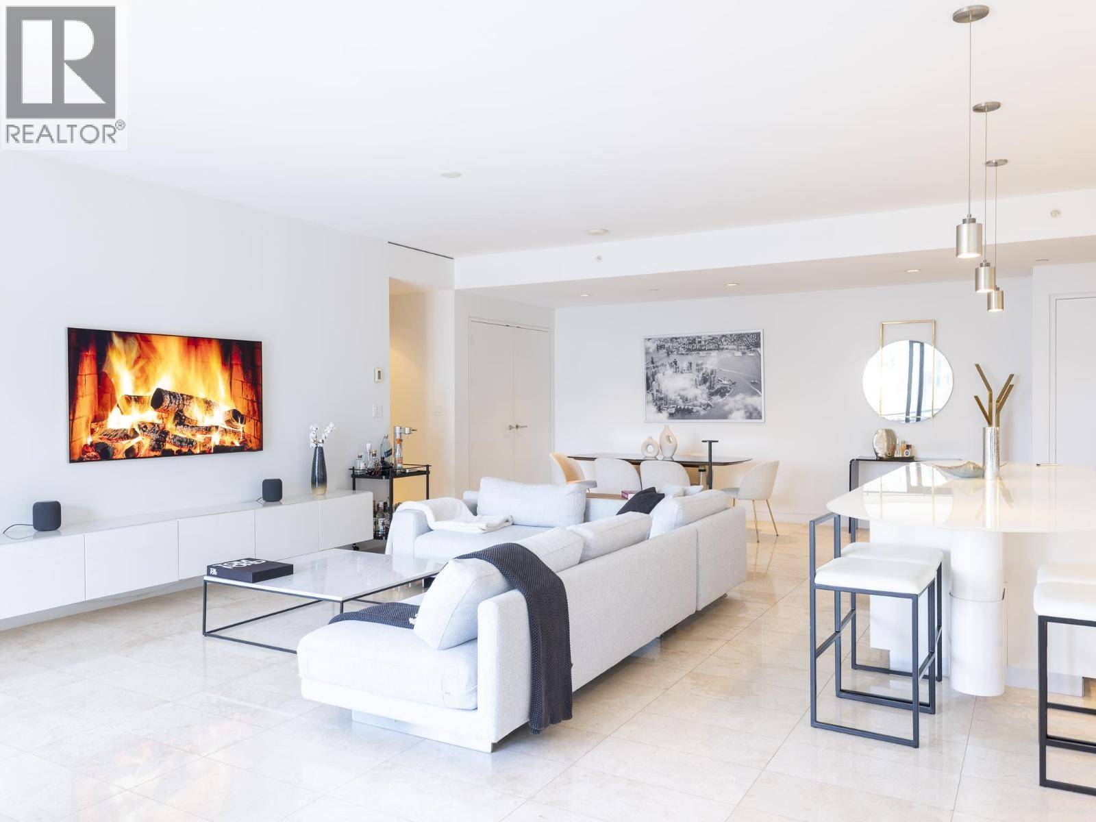 Vancouver, BC V6C0A6,838 West HASTINGS ST #2106
