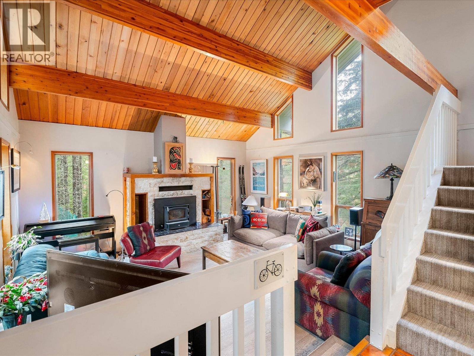 Whistler, BC V8E0A1,72 BLACK TUSK DRIVE