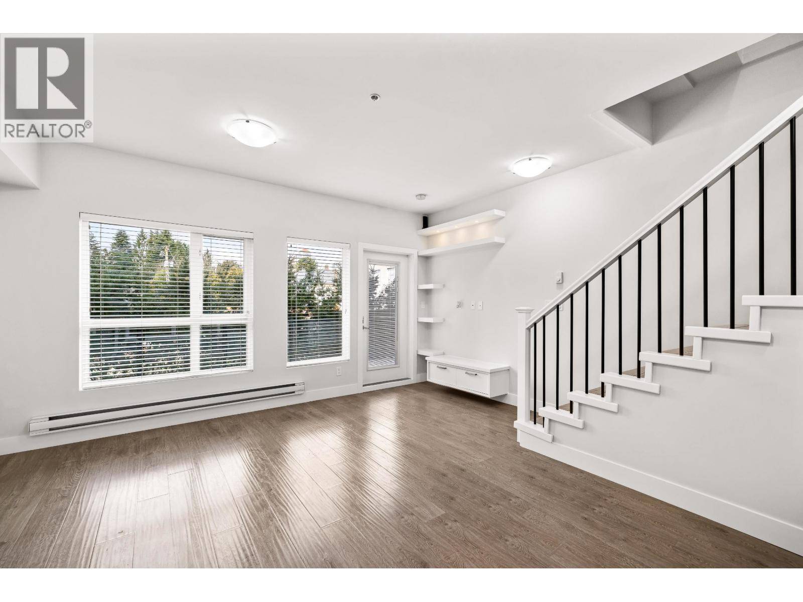 New Westminster, BC V3M0K1,809 FOURTH AVE #104