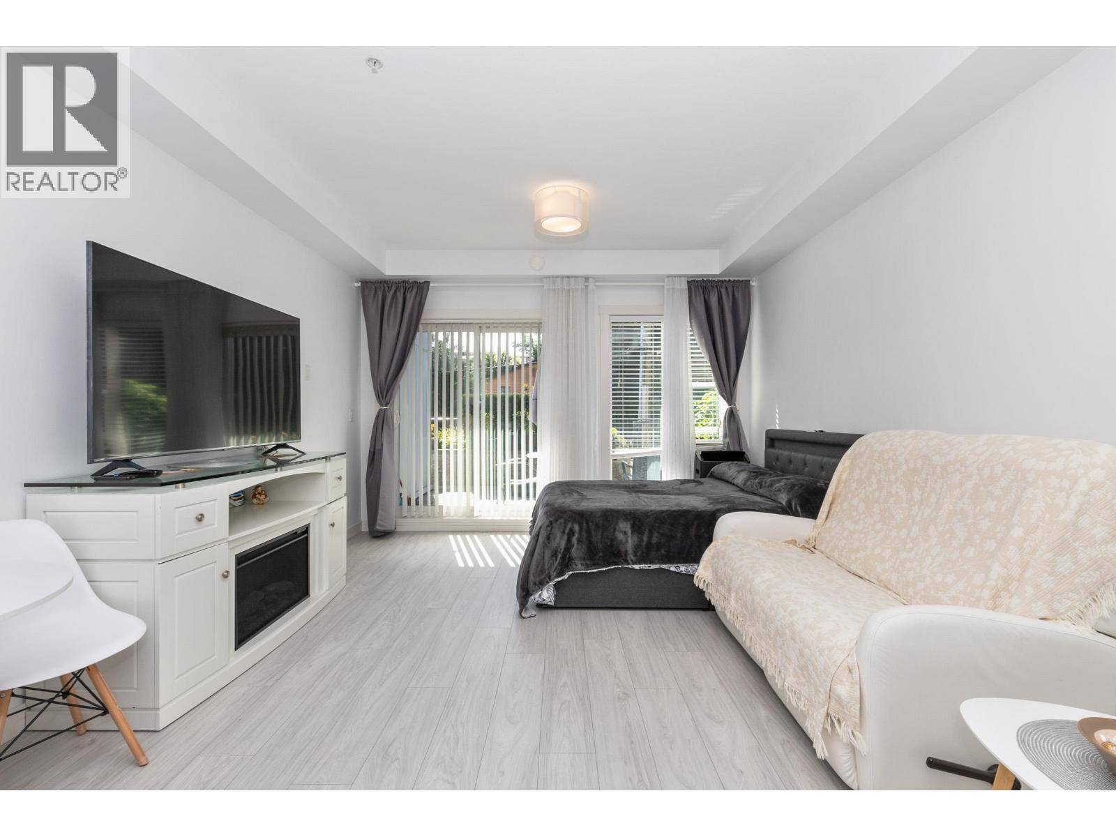 Port Coquitlam, BC V3C1X6,2356 WELCHER AVE #106