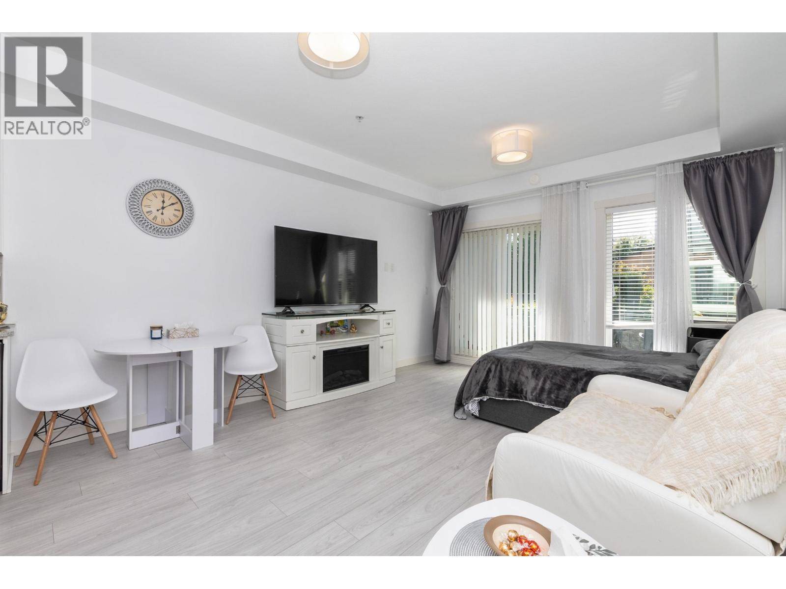 Port Coquitlam, BC V3C1X6,2356 WELCHER AVE #106