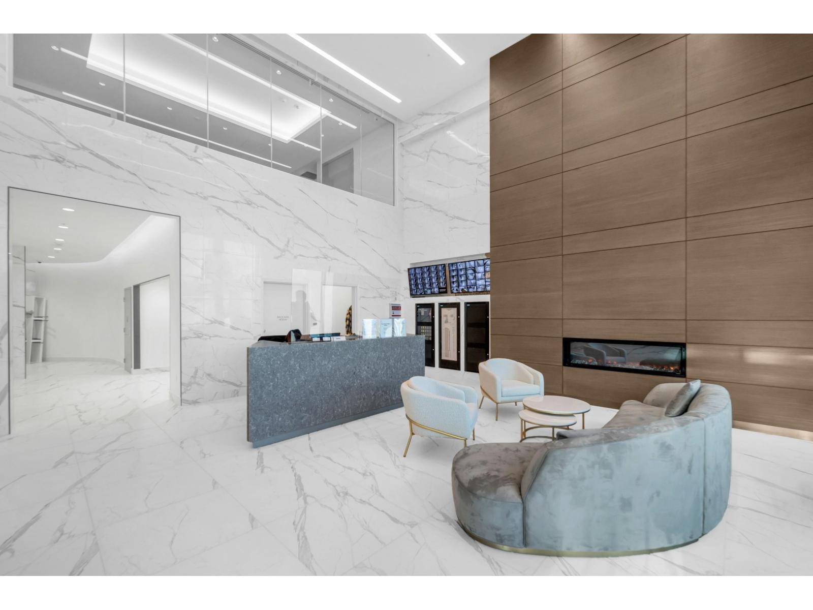 White Rock, BC V4B0C2,1500 MARTIN ST #804