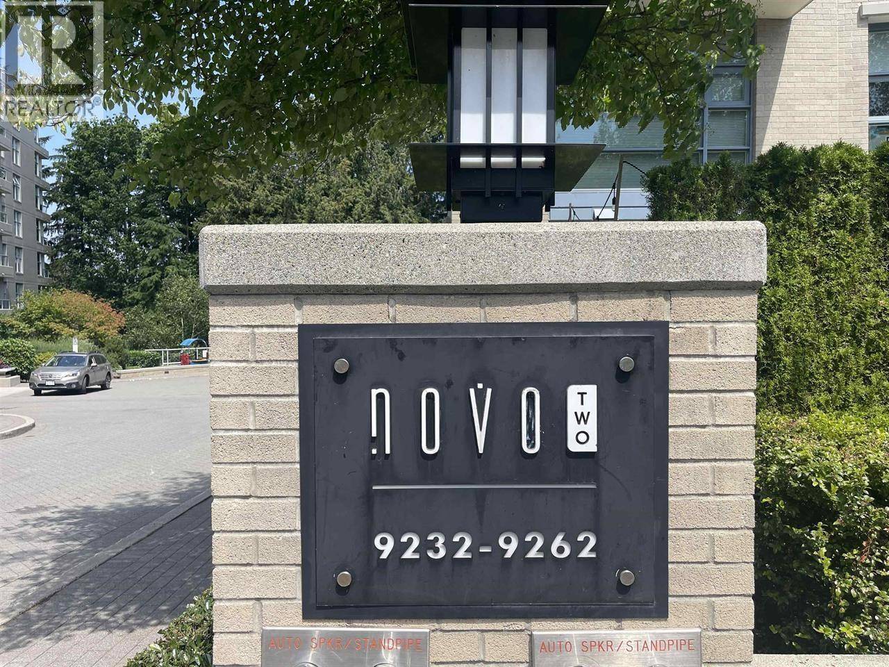 Burnaby, BC V5A0A4,9262 UNIVERSITY CRES #803