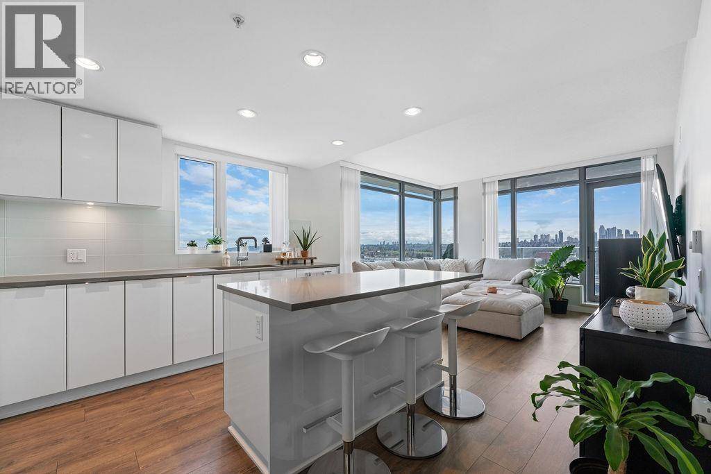 Burnaby, BC V5C0K8,2388 MADISON AVE #2901