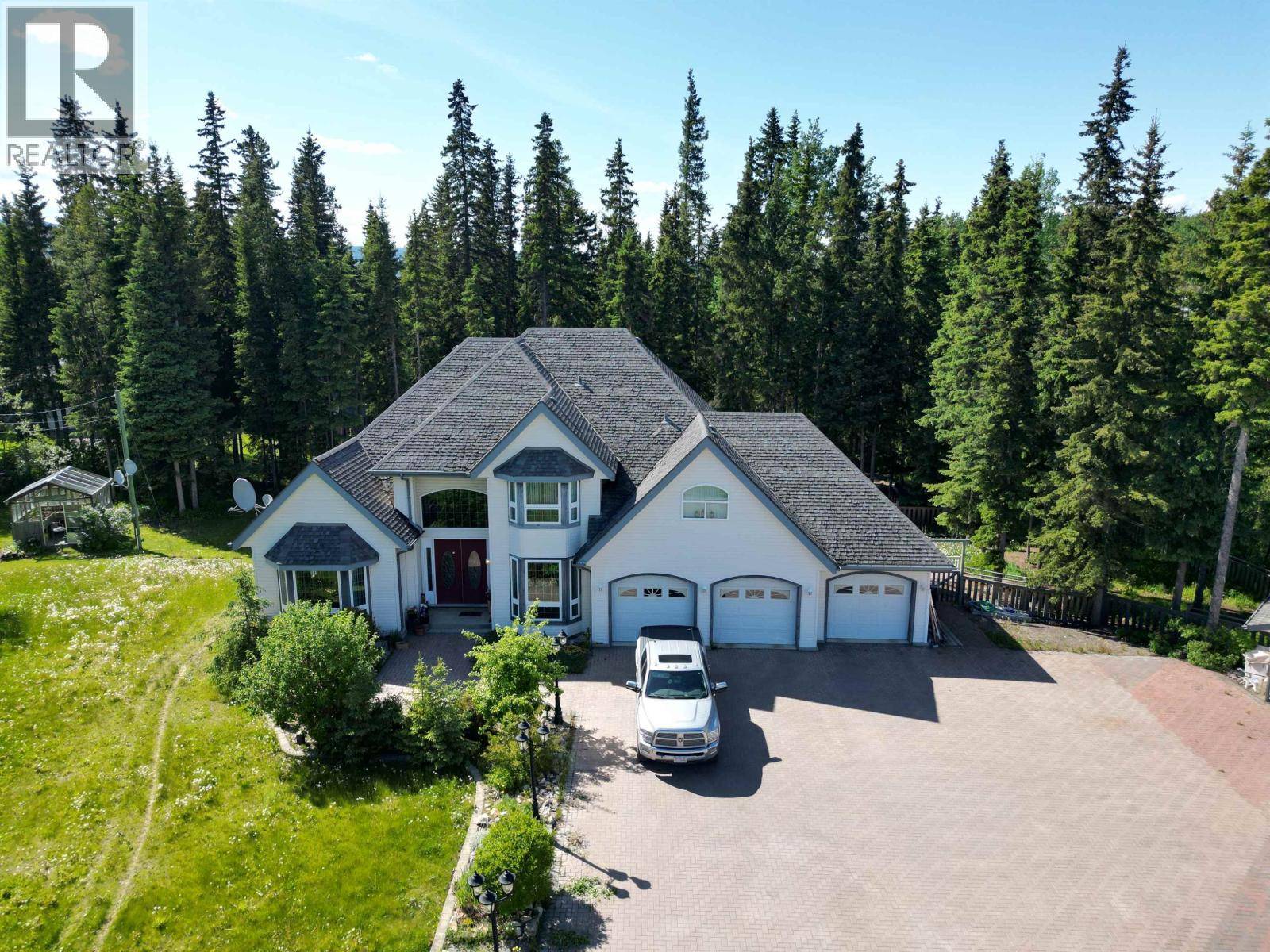 Burns Lake, BC V0J1E0,585 5TH AVENUE