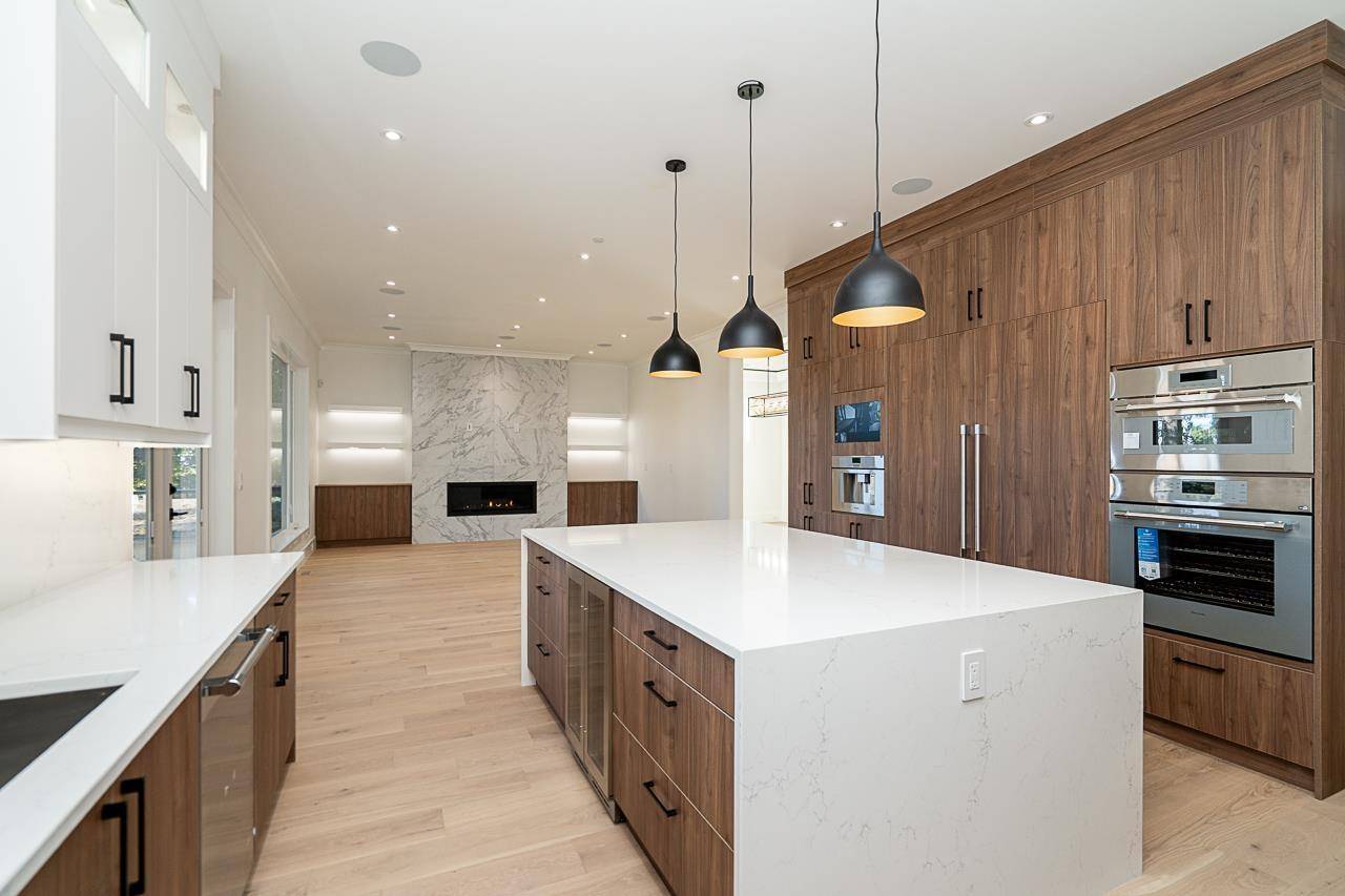 White Rock, BC V4B4S1,1232 PARKER STREET