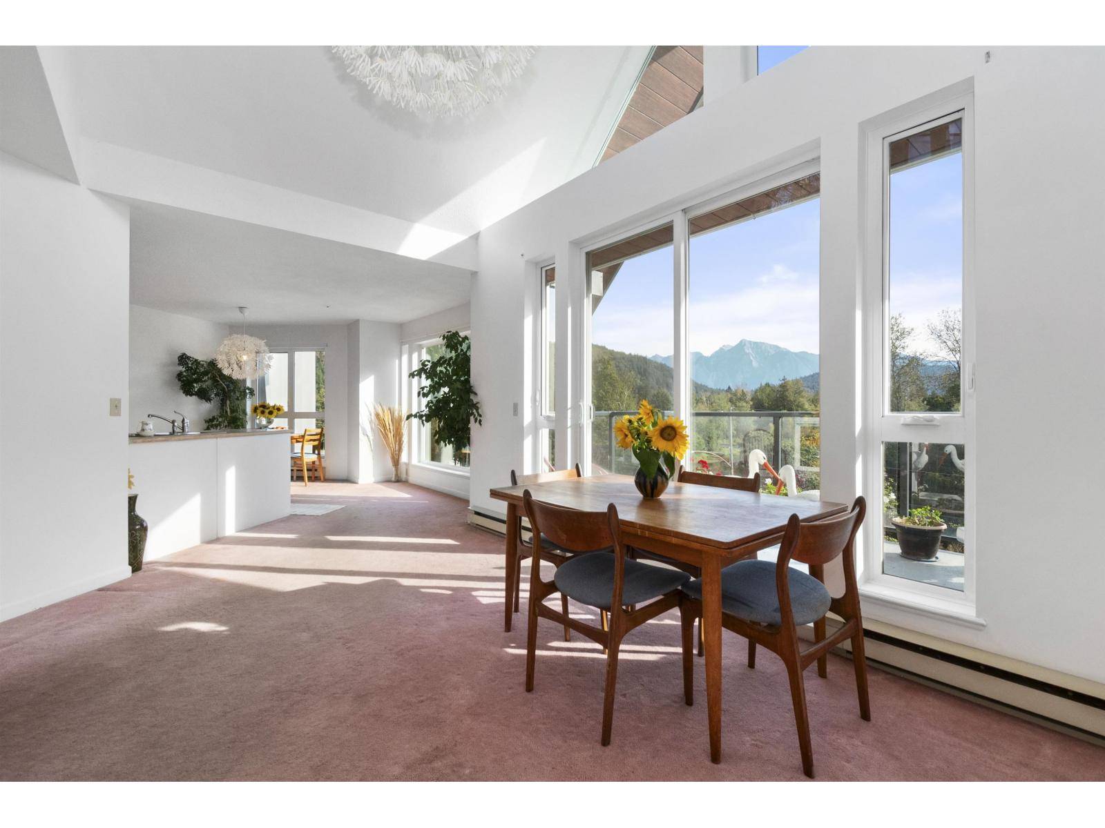 Harrison Hot Springs, BC V0M1K0,378 ESPLANADE AVE #317