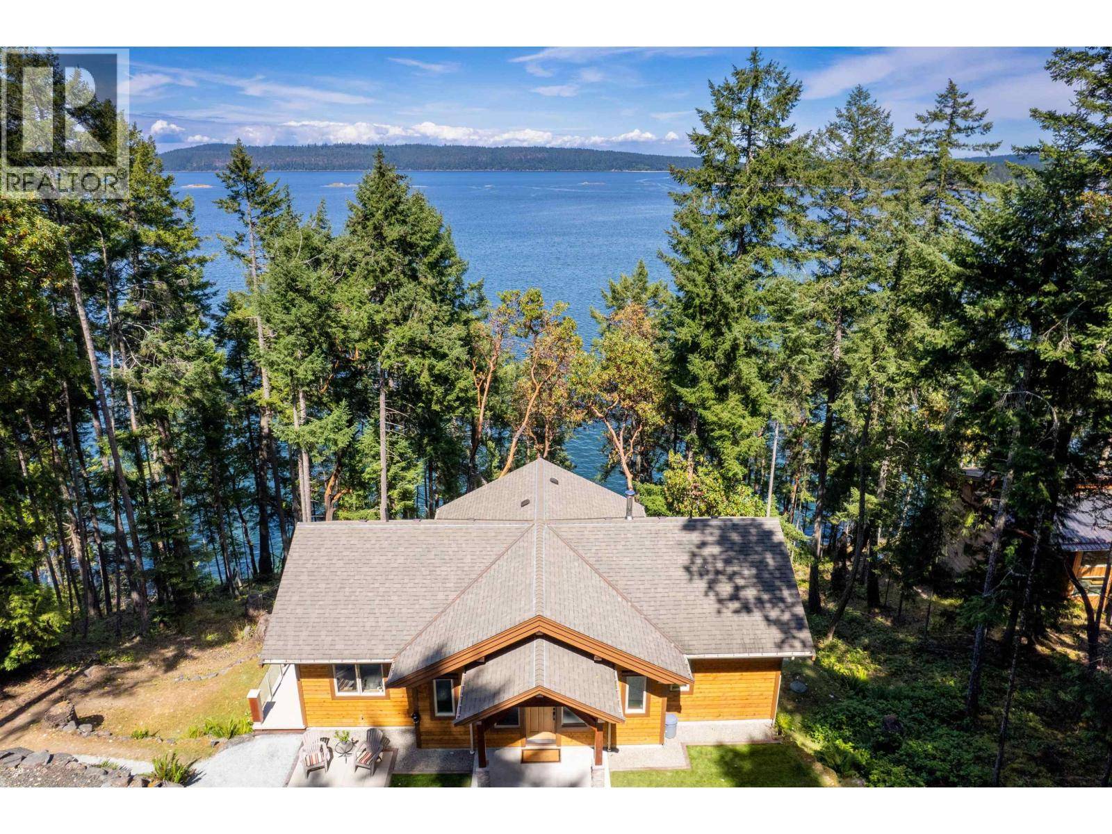 Other Islands, BC V0R2Y0,144 SUNRISE POINT ROAD