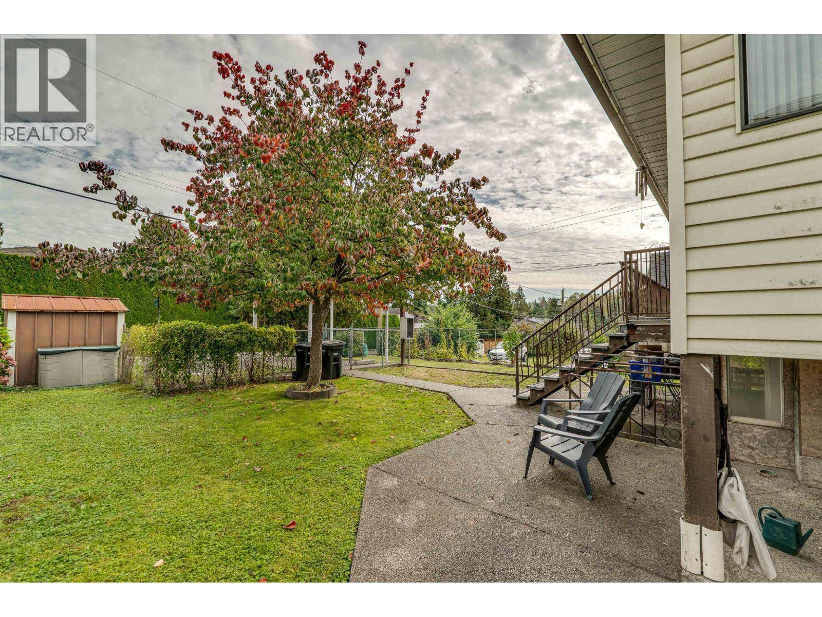 Burnaby, BC V5G3M5,4638 ROYAL OAK AVENUE